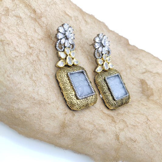 GOLD OXIDISED WITH CHARCOAL PLATED EARRINGS IN GRAY CARVING STONE AND FLORAL DESIGN