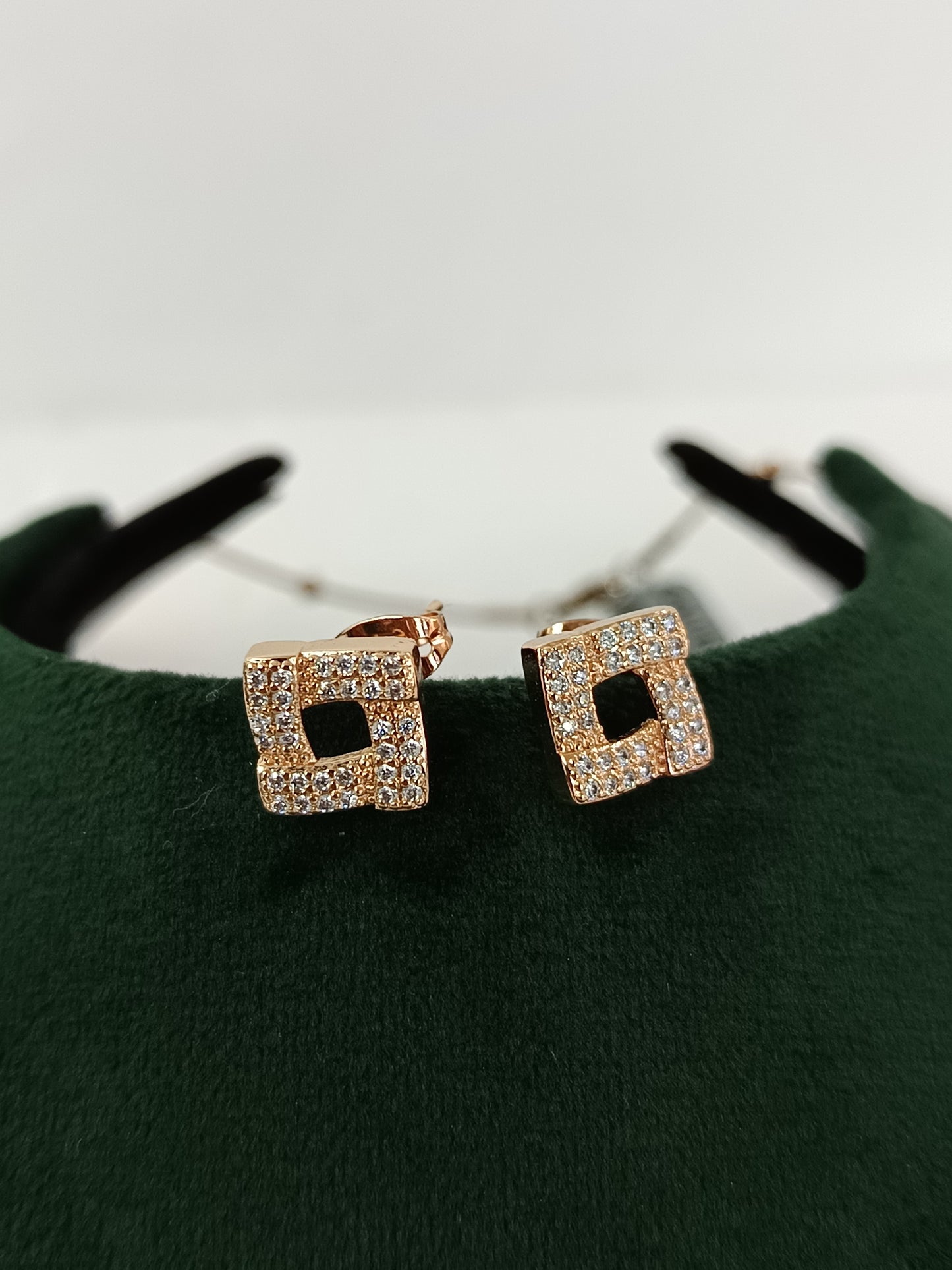 Gleaming Square Rose Gold AD Necklace Set with Chain & Ear Tops