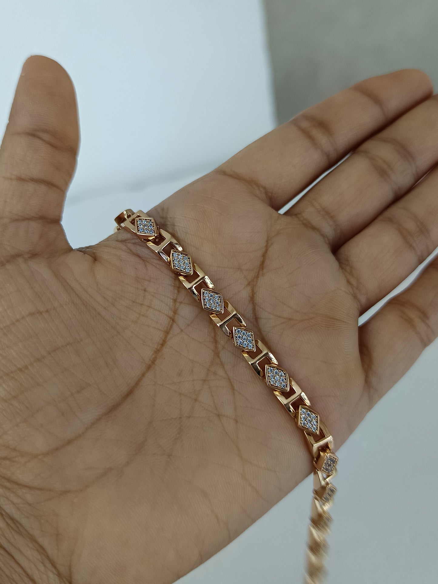 Golden Mirage – Geometric AD Charm Bracelet