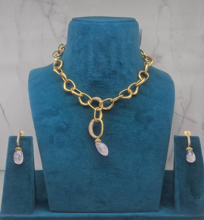 Sanchi pink stone chain neckless