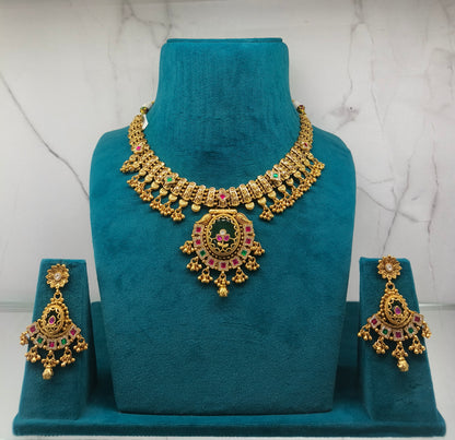 Classic Gold Temple Necklace Set