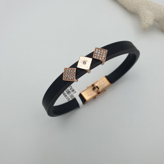 BRACELET IN A SILLCON BELT WITH CZ SETTING CUBE AND SS LOCK
