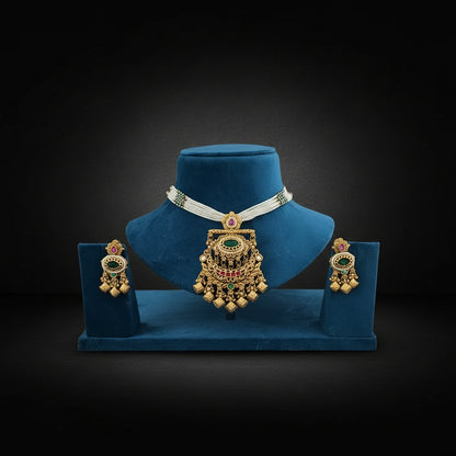 Maharani Chandrika pendent Set