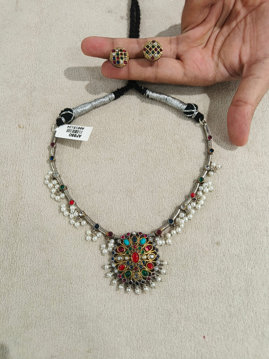Antique Multicolor Kundan Choker Necklace Set with Pearl Earrings | OOH CHHORI