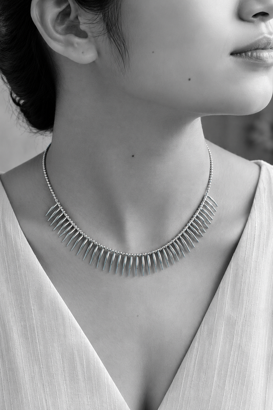Silver Spike Fashion Necklace