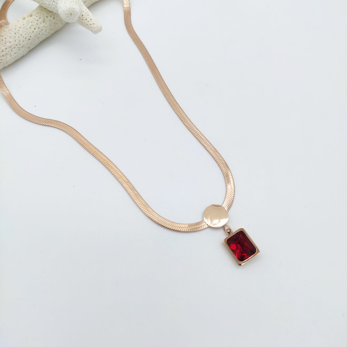 NATURAL STONE CLAVICLE PENDANT NECKLACE IN RECTANGLE SHAPE