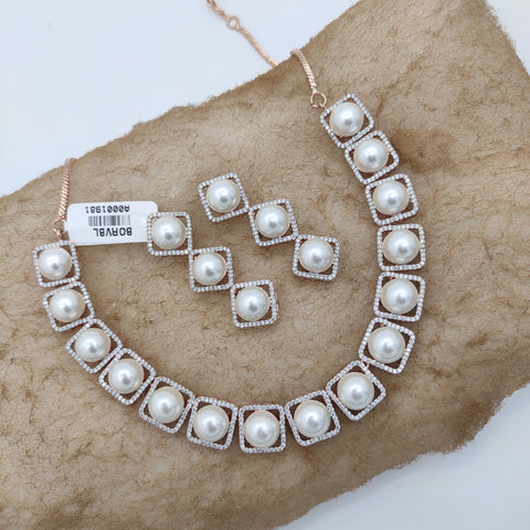 7 LEYAR PEARL NECKLACE WITH CZ DAIMOND SETTING ROSE GOLD PLATED.