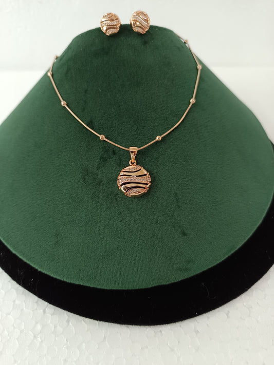 Round Delicate Pendant Rose Gold Necklace Set with Stud Earrings