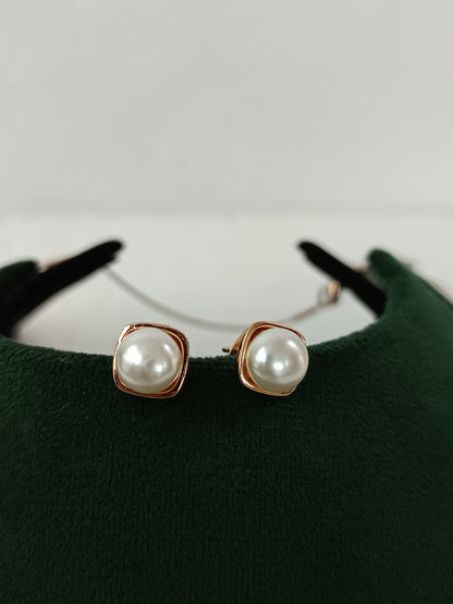 Elegant Pearl Rose Gold Necklace Set with Chain & Ear Tops