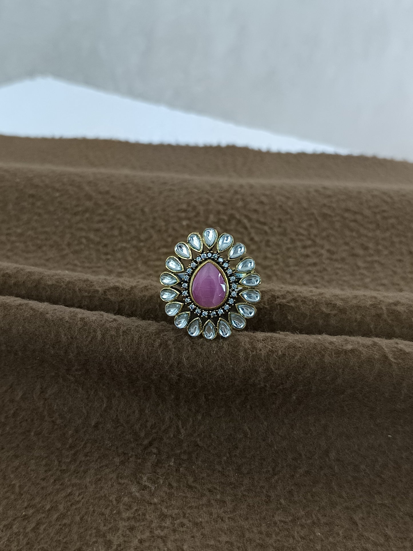Royal Bloom – Antique Gold Plated Kundan Adjustable Ring with Pear-Shaped Color Stone