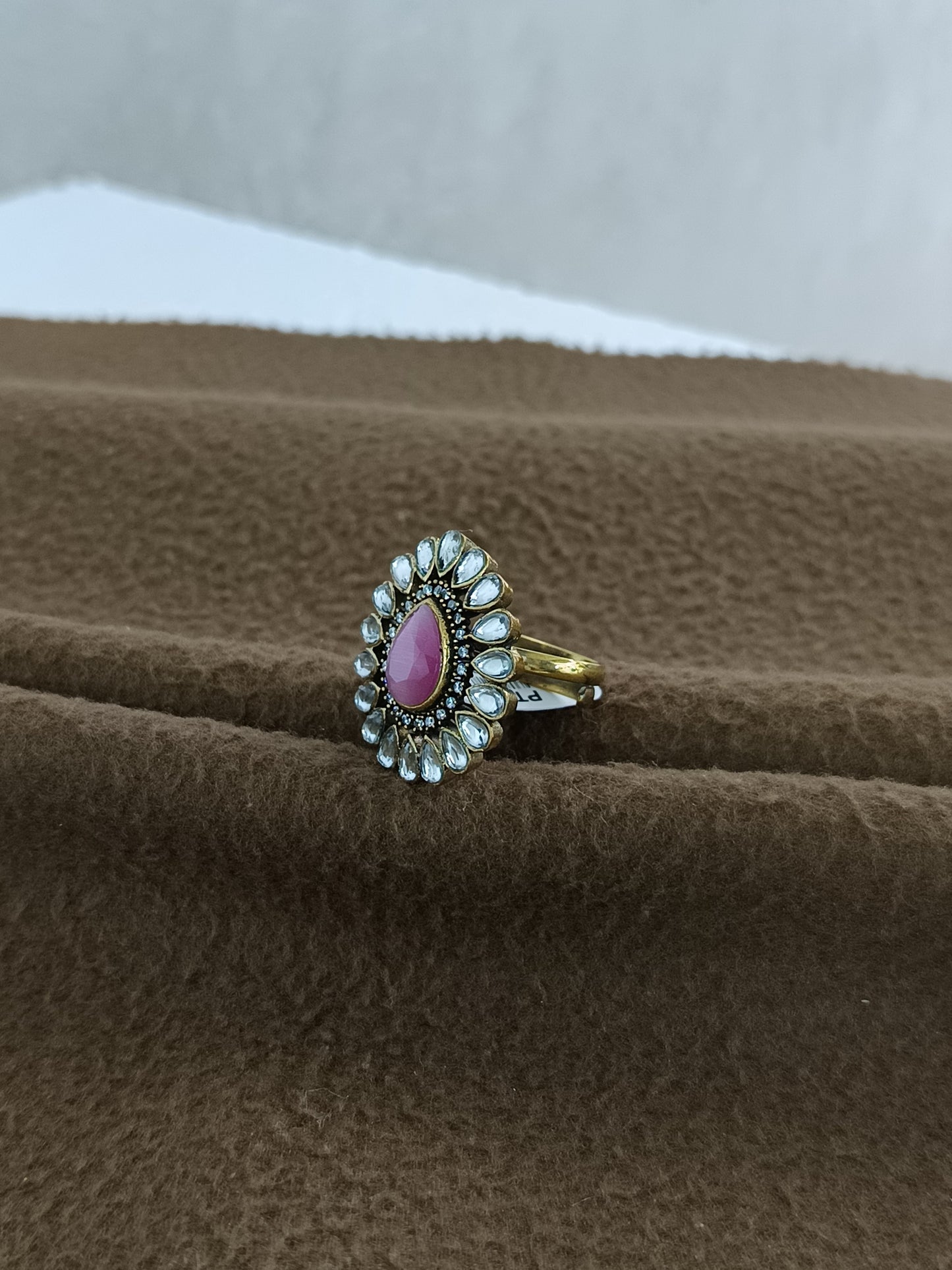 Royal Bloom – Antique Gold Plated Kundan Adjustable Ring with Pear-Shaped Color Stone