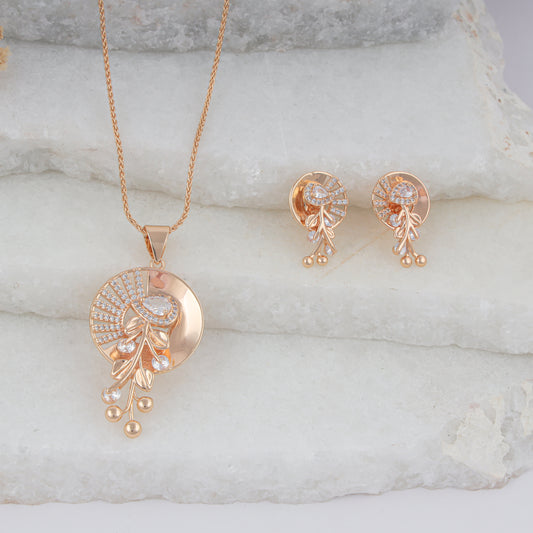 18K ROSE GOLD PLATED ROUND SHAPE PENDANT SET WITH 18" CHAIN