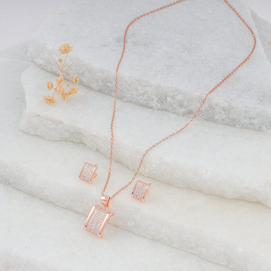 18K ROSE GOLD PLATED SQUARE SHAPE CZ DIAMOND PENDANT SET WITH ADJUSTABLE 18"CHAIN