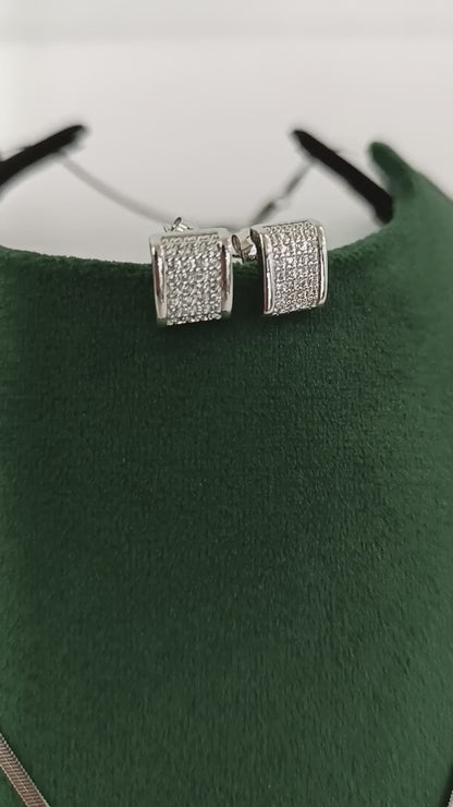 "Silver Radiance: American Diamond Square Necklace Set"