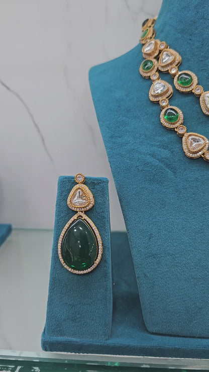 Sanchi palak green Stone polki necklace set