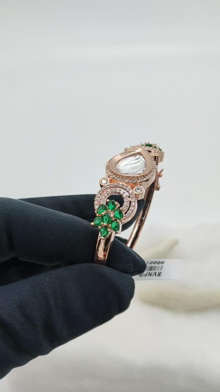 ROSE GOLD PLATED BRACELET WITH KUNDAN ,CZ DIAMOND AND GREEN STONE