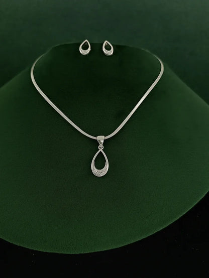 "Silver Elegance: American Diamond Waterdrop Necklace Set"