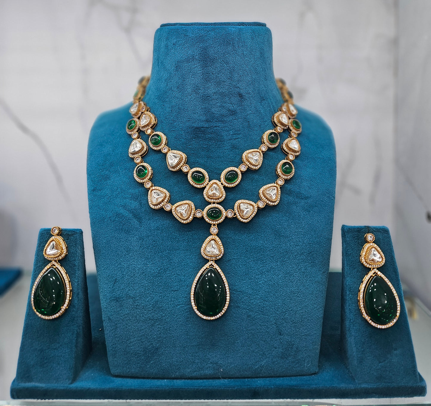Sanchi palak green Stone polki necklace set