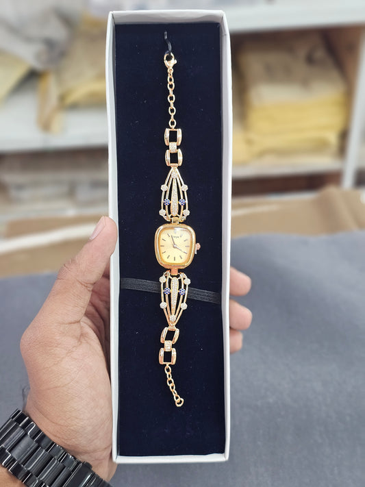 Royale Chain-Link Bangle Watch